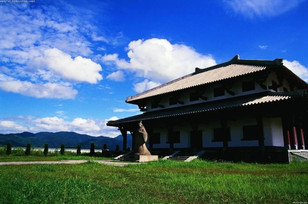 梅州市劍英圖書館